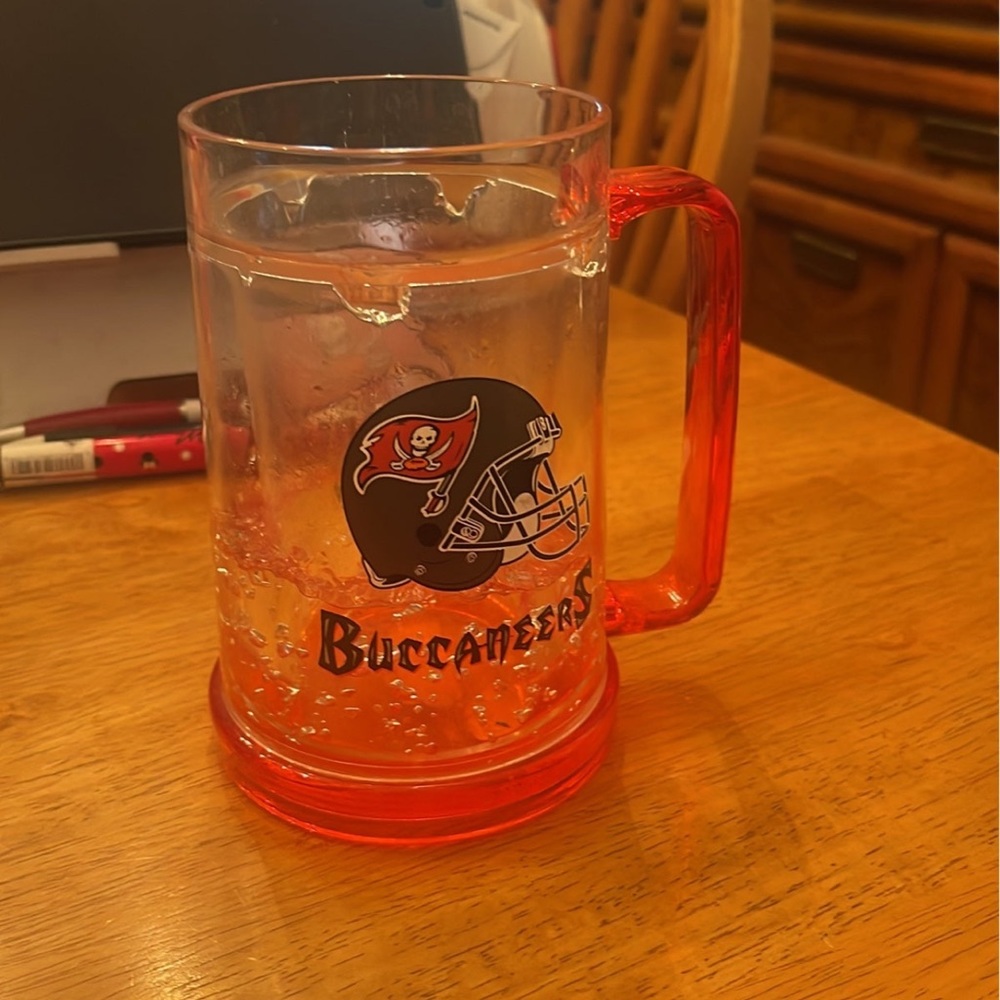 Bucks jell cup used in great condition